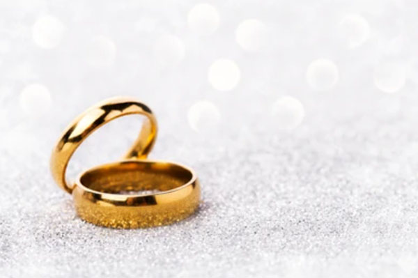 Два свадебных кольца
